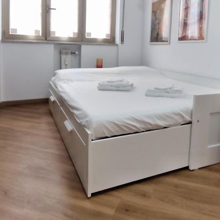 Bb Ruri Bed & Breakfast Genoa Exterior photo